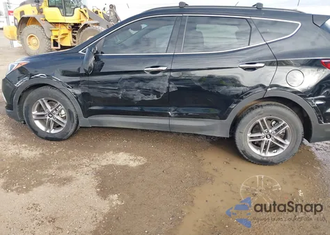 2017 Hyundai Santa Fe Sport 2.4L z USA, uszkodzony, nr VIN 5NMZU3LB5HH005779